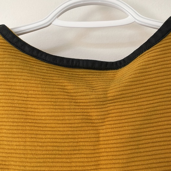 Club Monaco dress - Picture 4 of 5